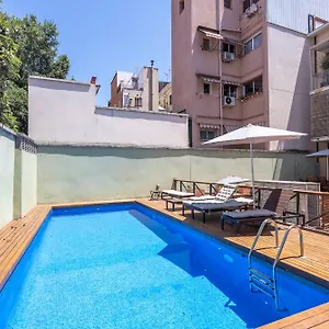 - Gracia Pool Center Apartamento